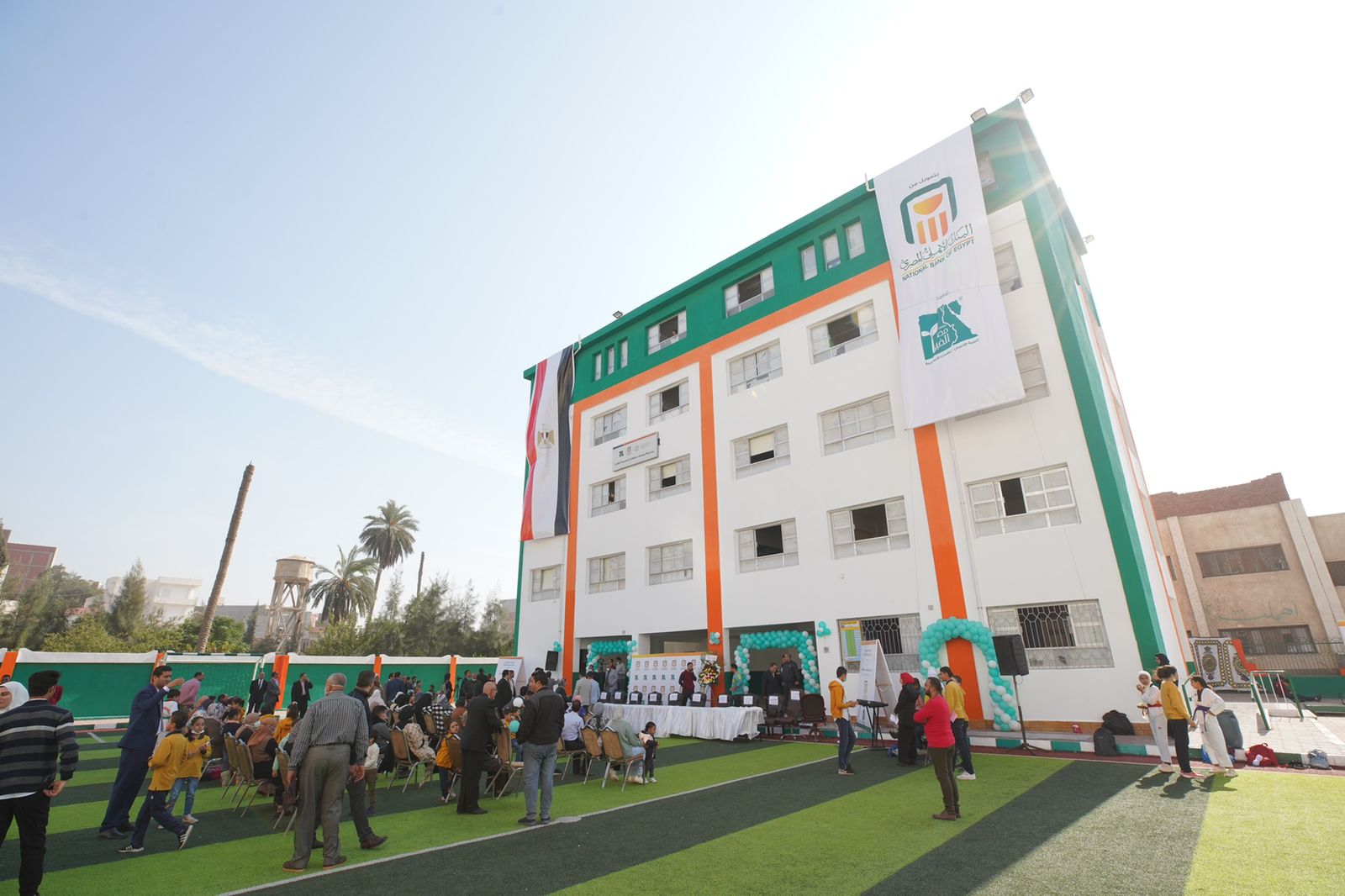 البنك الأهلي المصري يفتتح مدرسة يوسف عطوان للغات بمركز الحسينية بالشرقية