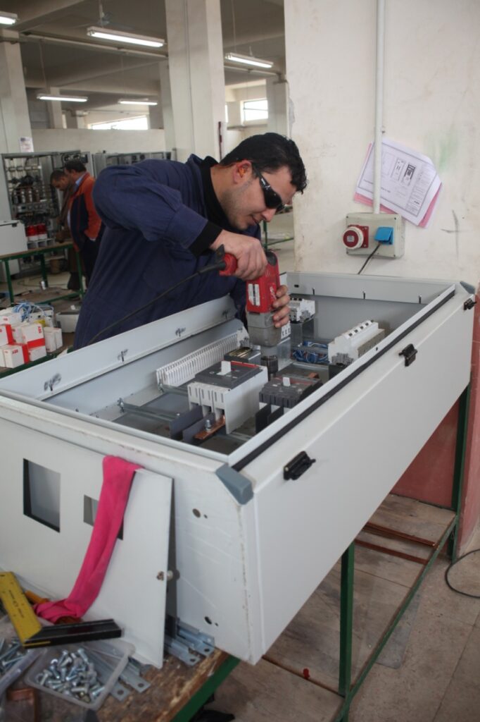 «تنمية المشروعات» يُجري حصرًا للاحتياجات التمويلية للمجمعات الصناعية في 7 محافظات