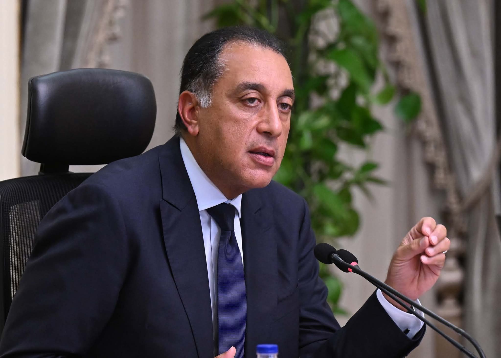 الحكومة توافق على 8 قرارات تنموية جديدة